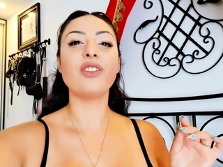 Stacked brunette goes solo toys and masturbation