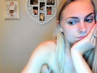 Amateur Blowjob Blonde Teen GF